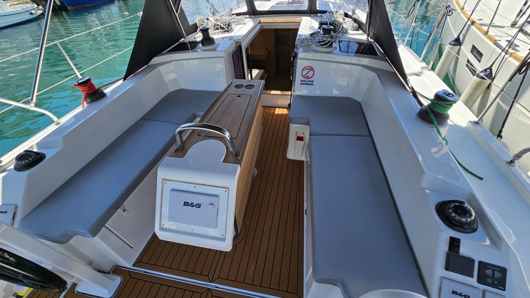 Bavaria C38 Euphoria