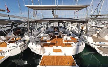 Bavaria C42 Style Leya