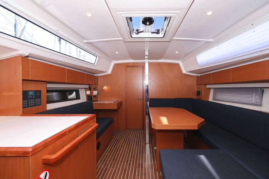 Bavaria C42 SeaTime