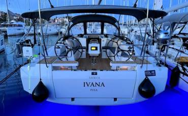 Bavaria C42 Ivana