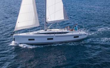 Bavaria C42 Fortuna