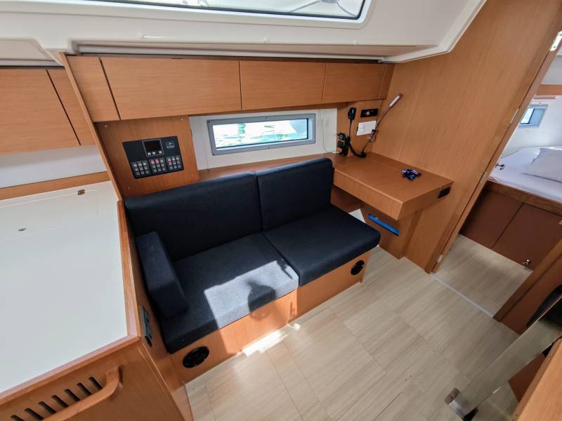 Bavaria C42 Zen