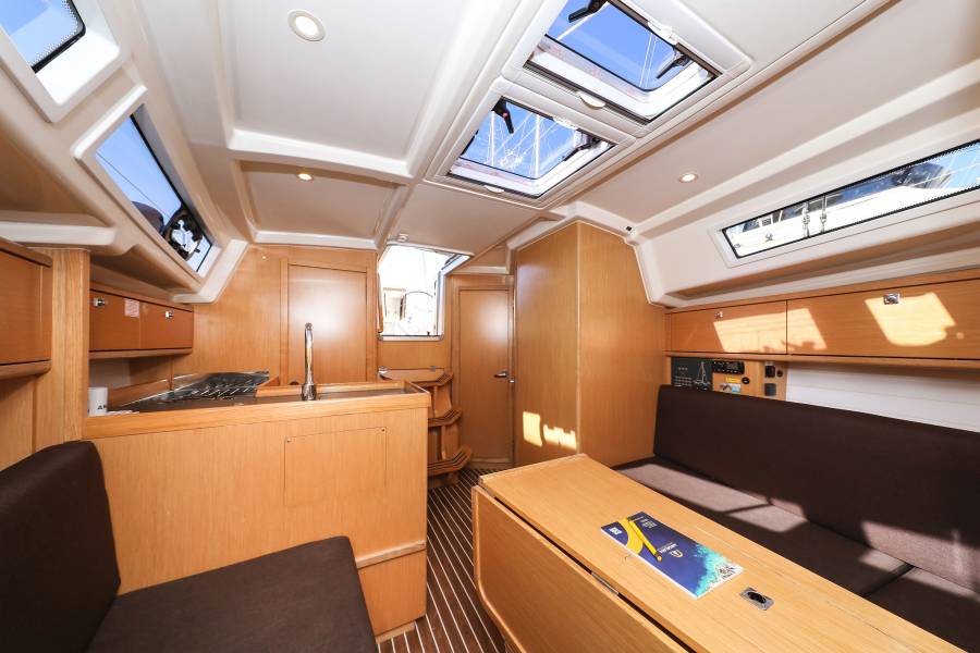 Bavaria Cruiser 34 Lady One