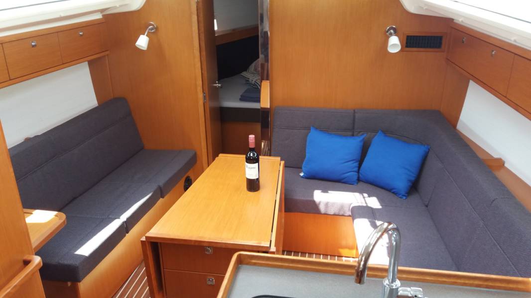 Bavaria Cruiser 37 Xanax