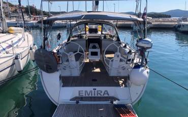 Bavaria Cruiser 37 Emira