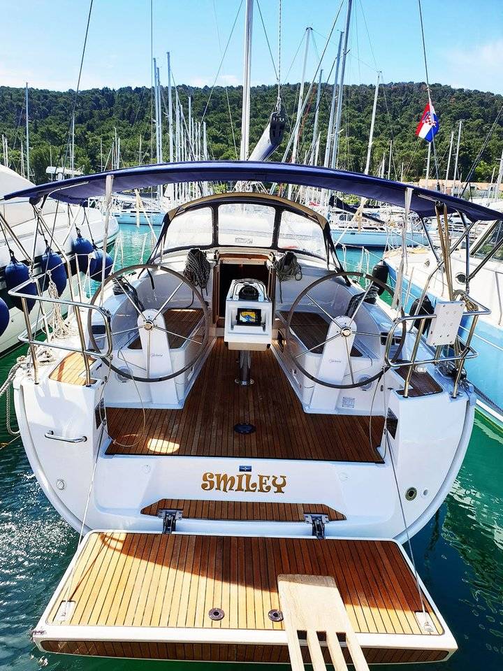 Bavaria Cruiser 37 Smiley