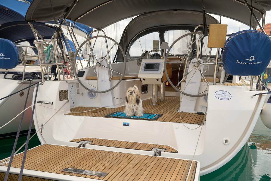 Bavaria Cruiser 37 Toni