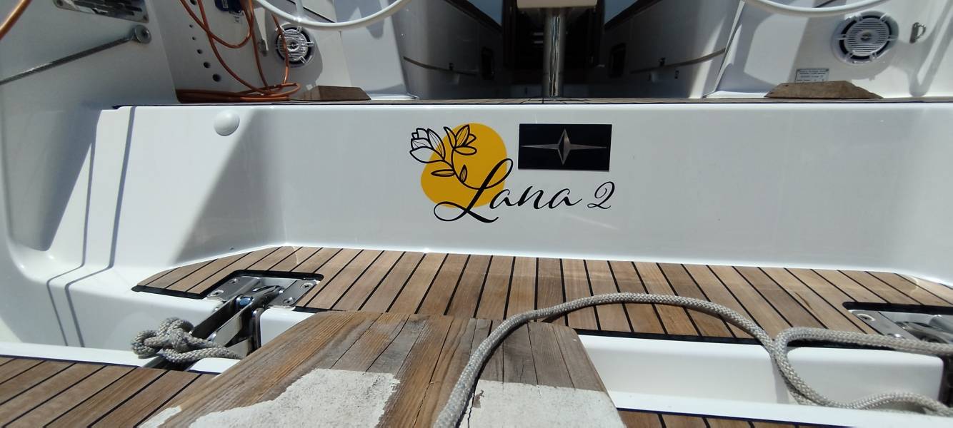 Bavaria Cruiser 37 Lana 3