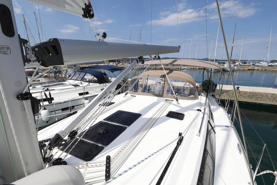 Bavaria Cruiser 46 Style Sunshine