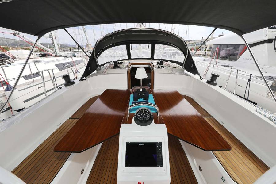 Bavaria Cruiser 46 Style Cala Mawa