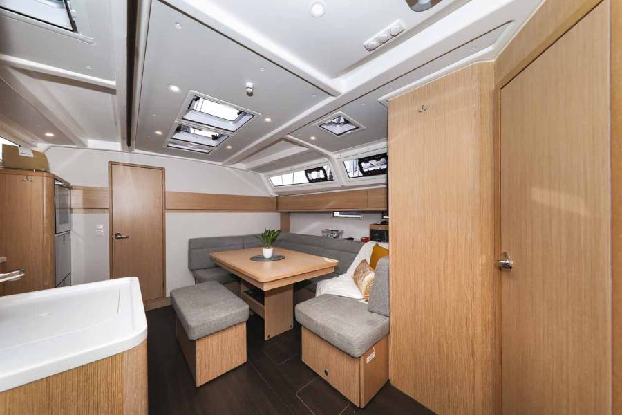 Bavaria Cruiser 46 Style Studio 963