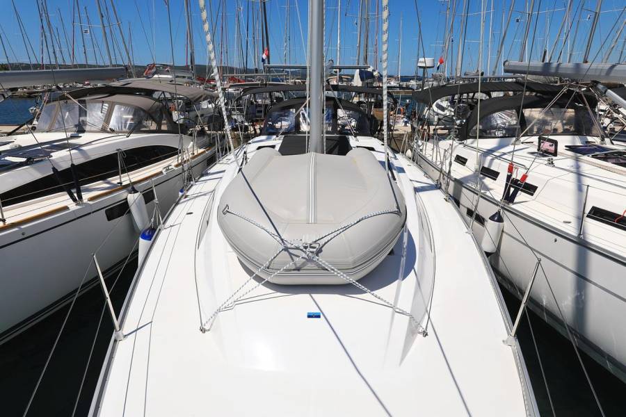 Bavaria Cruiser 46 Cara