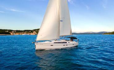 Bavaria Cruiser 46 White Star