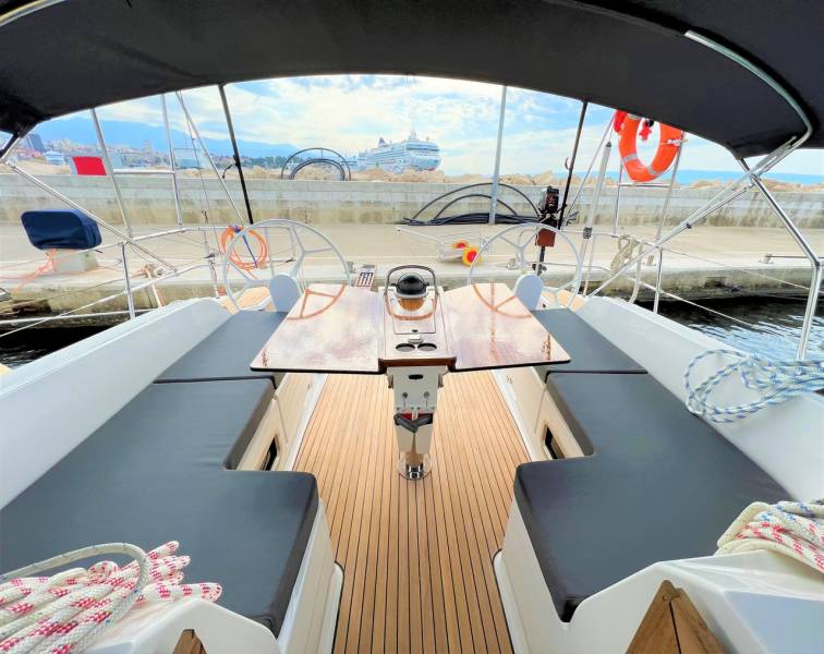 Bavaria Cruiser 46 Sunset Breeze