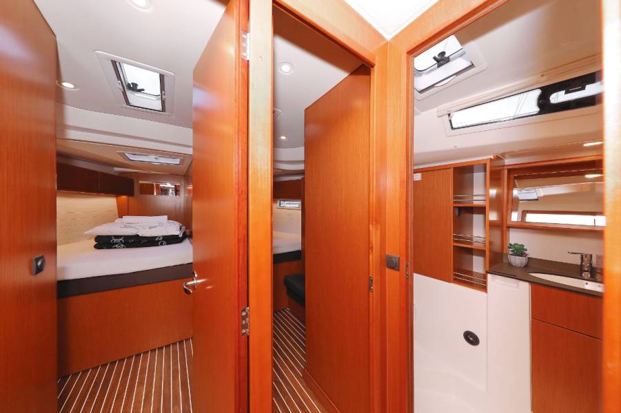 Bavaria Cruiser 51 silence one