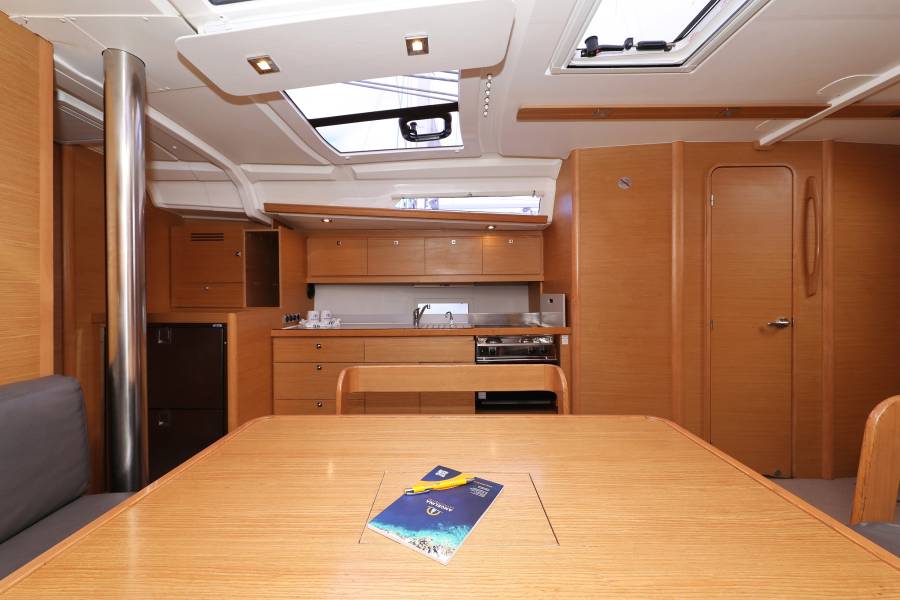 Dufour 430 GL Adriatic Office