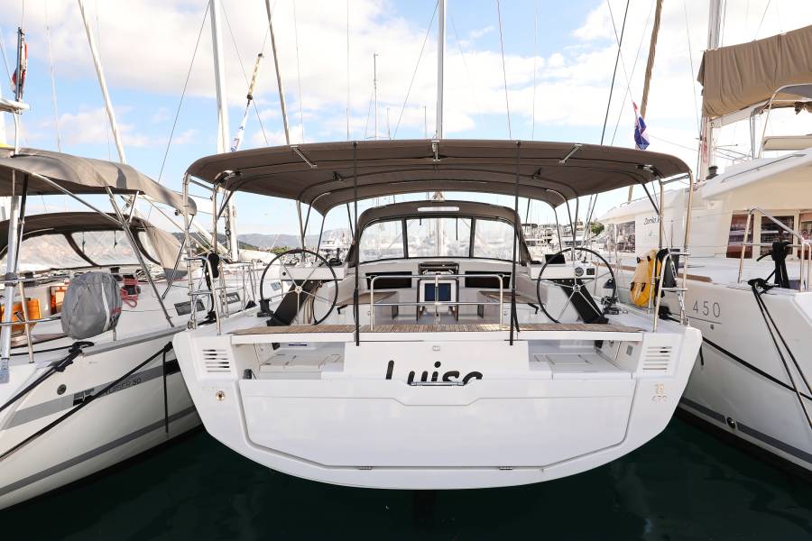 Dufour 470 Luisa