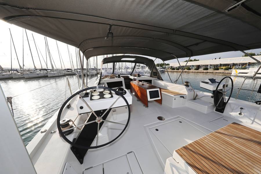 Dufour 470 Odyssey