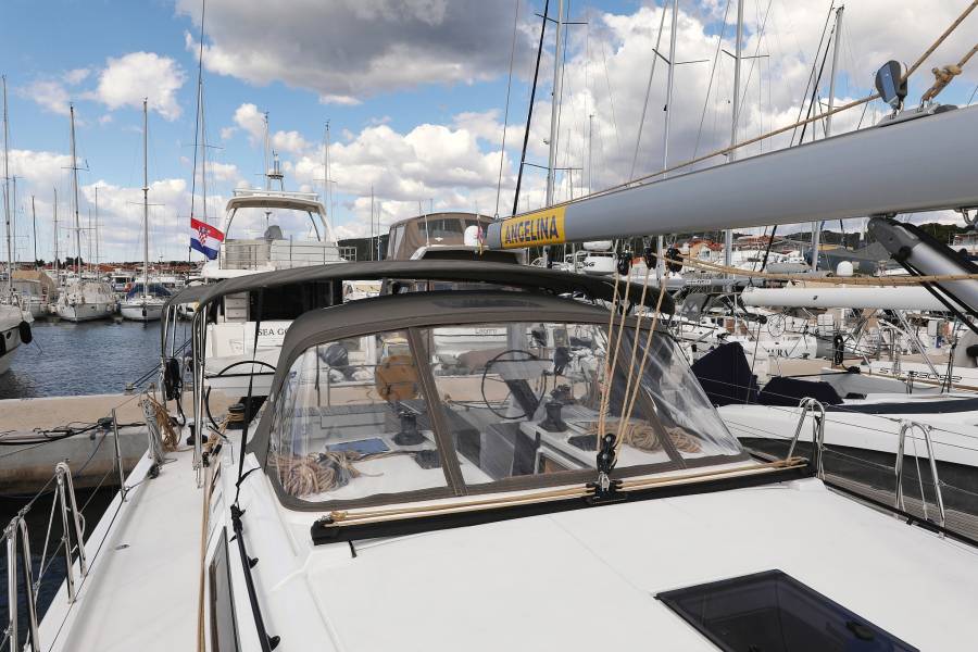 Dufour 470 Fantasea