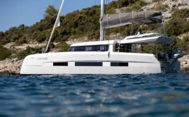 Dufour 48 Catamaran, Cat