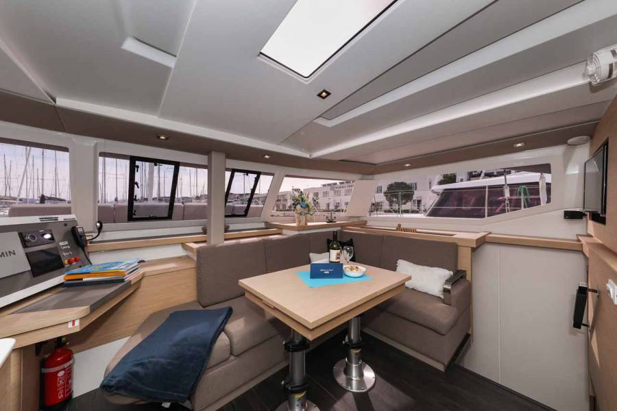 Fountaine Pajot Astrea 42 SMART ELECTRIC Elektra