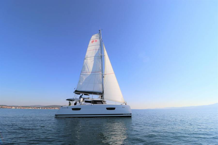 Fountaine Pajot Astrea 42 Mouse