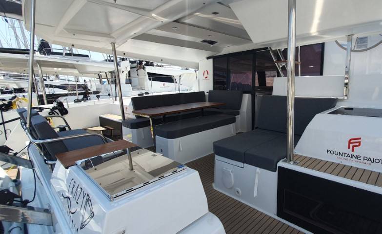 Fountaine Pajot Astrea 42 Crazy Diamond