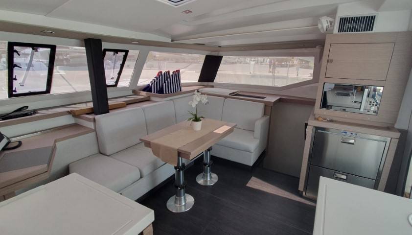 Fountaine Pajot Astrea 42 Crazy Diamond