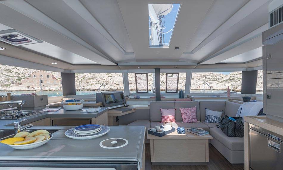 Fountaine Pajot Astrea 42 NA06