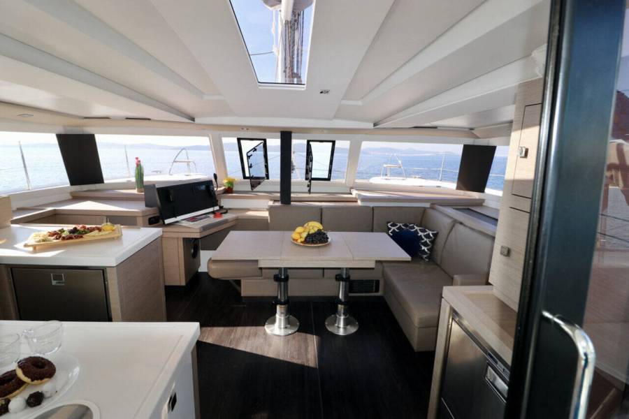 Fountaine Pajot Astrea 42 Mouse