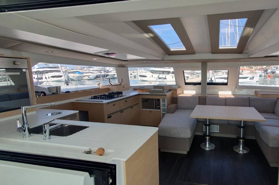 Fountaine Pajot Elba 45 Adria Blue