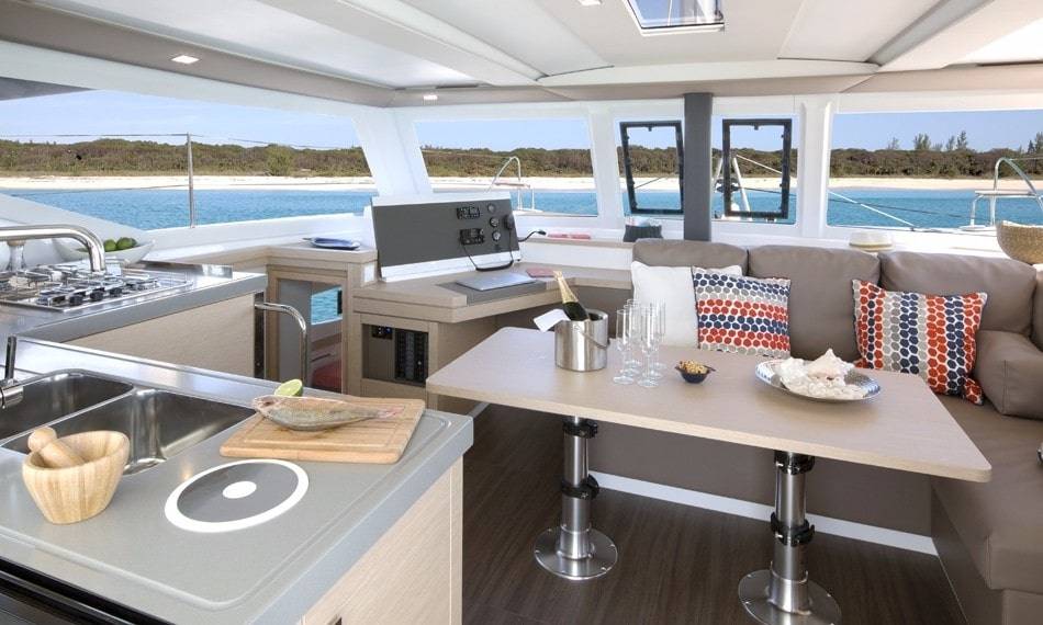 Fountaine Pajot Lucia 40 MARINELO II