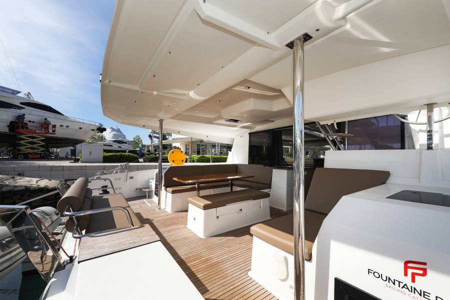 Fountaine Pajot Saona 47 Quintet Nina V