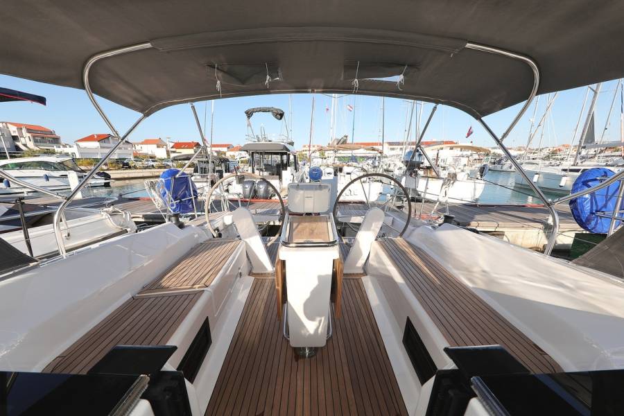 Hanse 388 LoTi