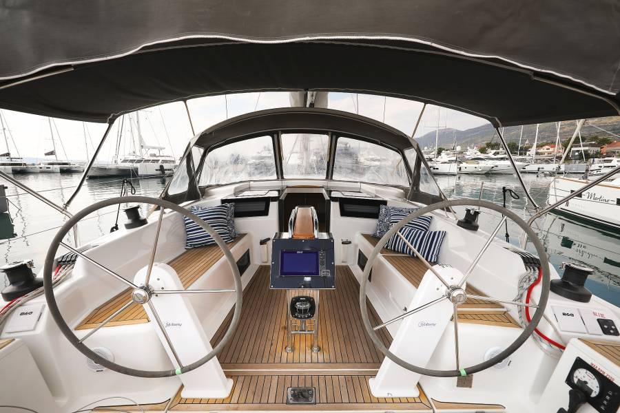 Hanse 418 Blue Eagle