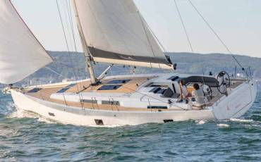 Hanse 458 Apple