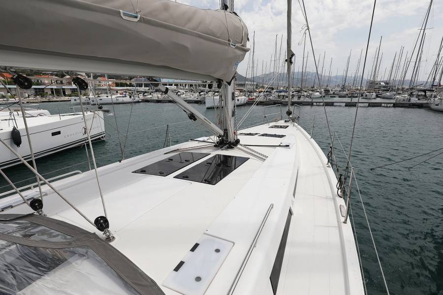 Hanse 458 Mika