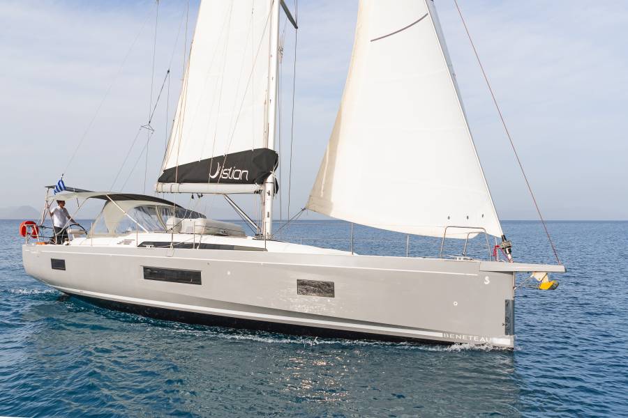 Oceanis 51.1 First Friendship