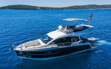 Sealine F430 Grace II