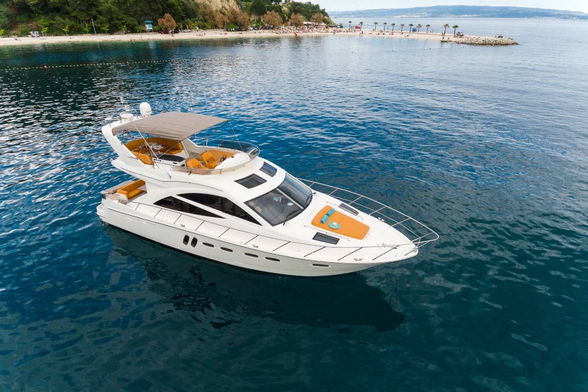 Sealine s37