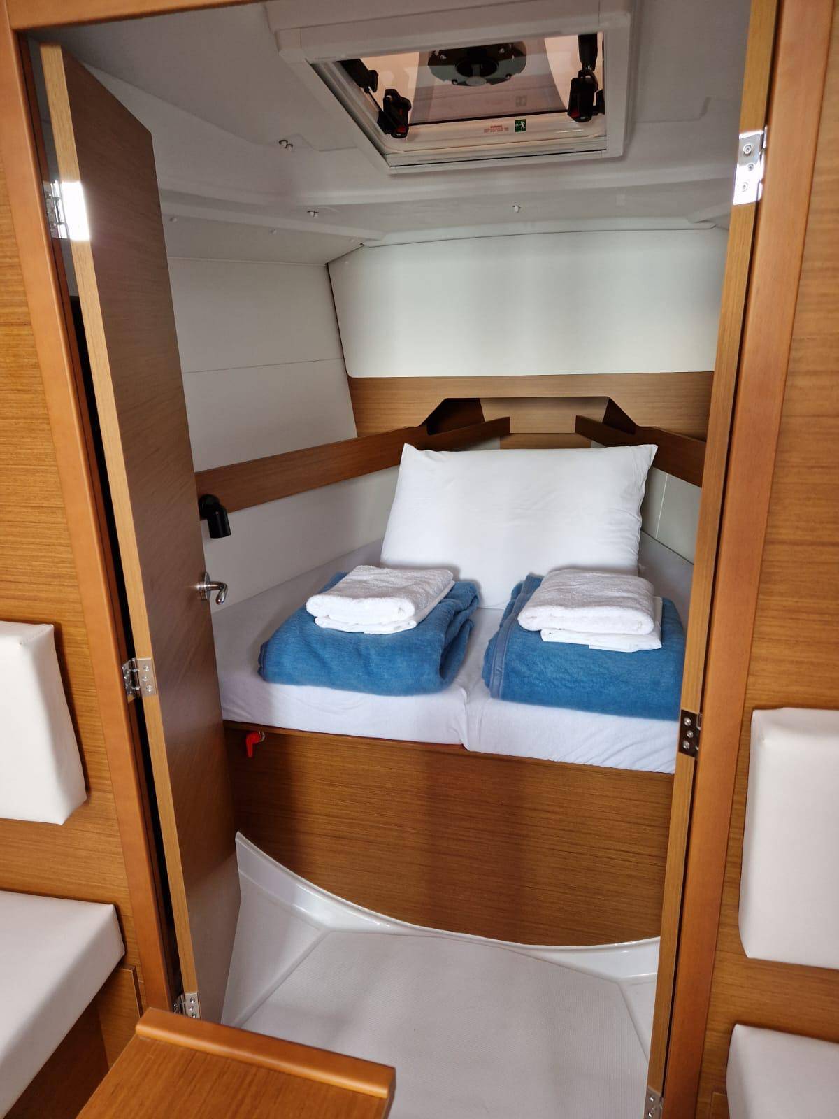 Sun Odyssey 349 Mia