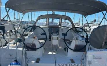 Sun Odyssey 349 White Feather