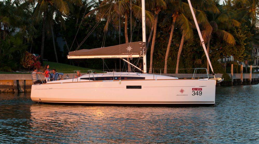 Sun Odyssey 349 Estrella