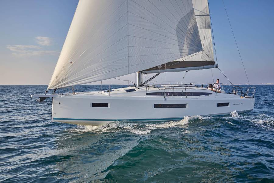 Sun Odyssey 410 Lumina