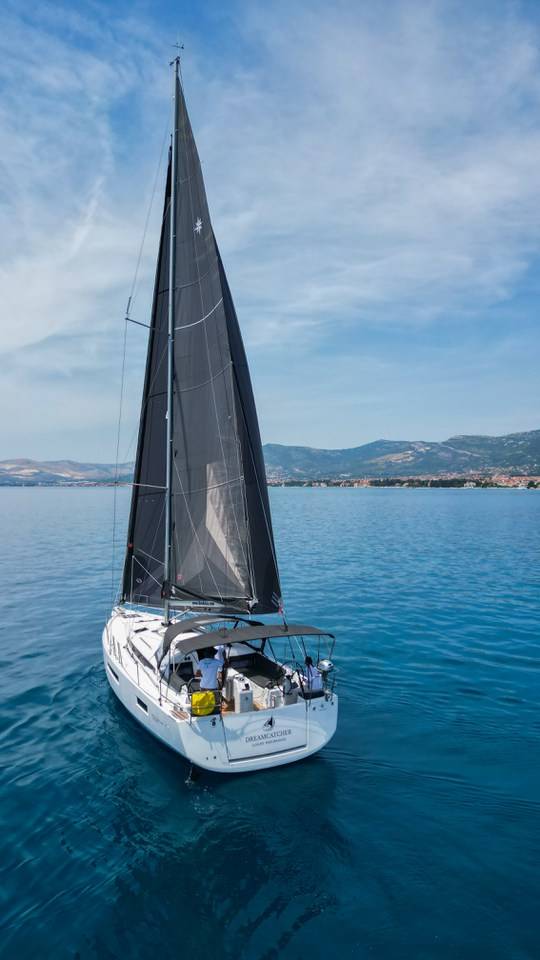 Sun Odyssey 440 Dreamcatcher