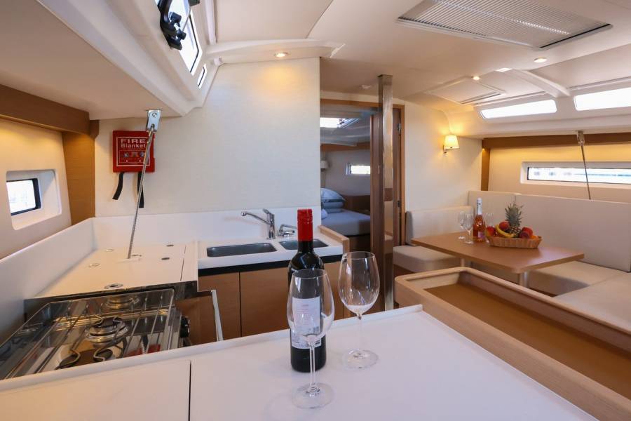 Sun Odyssey 440 Dreamcatcher