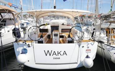 Sun Odyssey 440 Waka