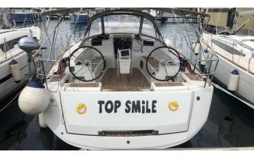 Sun Odyssey 449 Top Smile