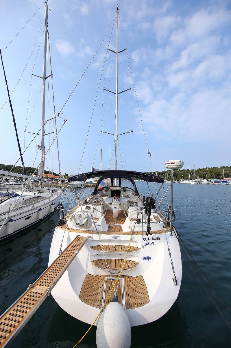 Sun Odyssey 54 DS Ocean Queen